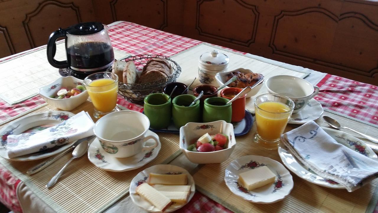 Bed and Breakfast Les Lupins Geishouse Exterior foto
