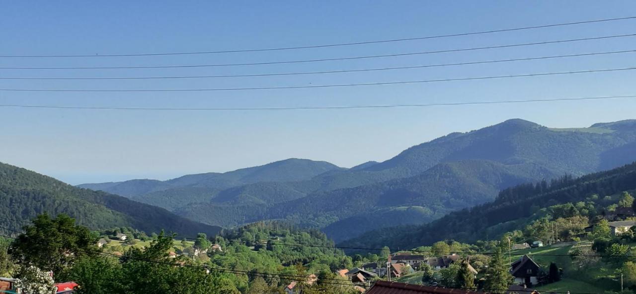 Bed and Breakfast Les Lupins Geishouse Exterior foto